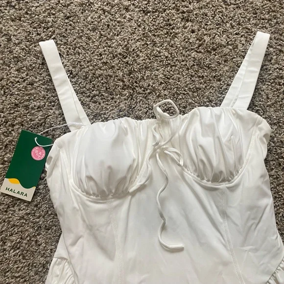 Halara SoftlyZero™ Airy Tie Active Dress - Picture 3 of 6